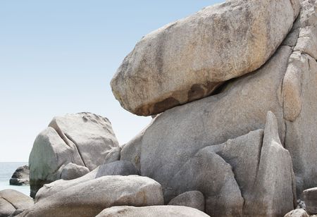 Rock formations on the coast of Nangyuan Island, Thailandの写真素材