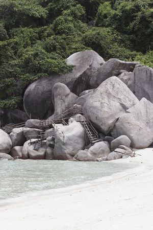 Rock formations on the coast of Nangyuan Island, Thailandの写真素材