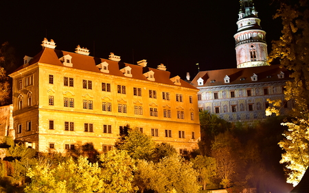 Beautiful night view to church and castle in Cesky Krumlov, Czech Republic. Historic Krumlov Castle dating from year 1240. In autumn.のeditorial素材