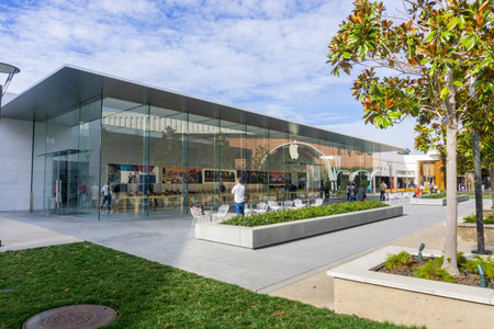 Palo Alto / CA / USA - Apple store located at the open air Stanford shopping center