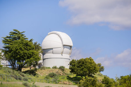 The Automated Planet Finder Telescope (APF) on top of Mt Hamilton, San Jose, San Francisco bay area, Californiaのeditorial素材