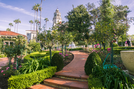 December 23, 2017 San Simeon / CA / USA - The beautiful gardens at Hearst Castleのeditorial素材