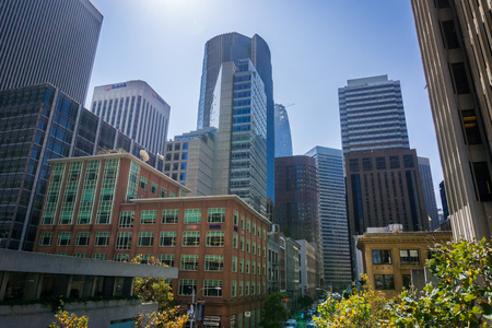 September 5, 2017 San Francisco/CA/USA - San Francisco financial district skyline with old and new office buildingsのeditorial素材
