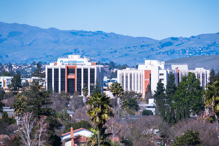 February 23, 2018 San Jose / CA / USA - Kaiser Permanente Medical Center and Hospital buildings situated in south San Jose, San Francisco bay areaのeditorial素材