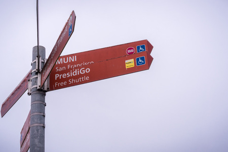 August 10,2017 - San Francisco/CA/USA - Public transportation indications near the Golden Gate welcoming center, Californiaのeditorial素材