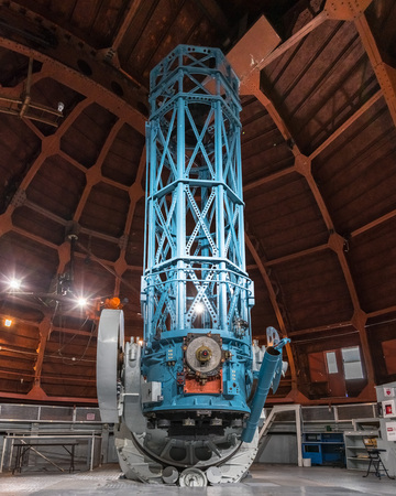 June 9, 2018 Mt Wilson / CA / USA - The historical 60-Inch telescope (completed in 1908) built primarily for photographic and spectrographic use, Mt Wilson Observatory, Los Angeles county, Californiaのeditorial素材