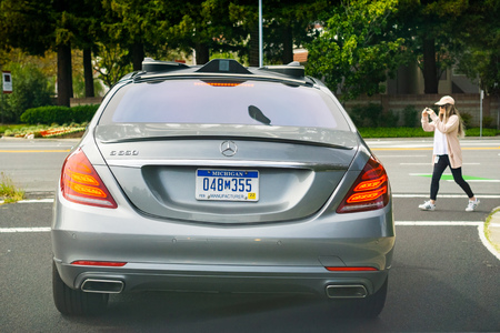 April 11, 2019 Sunnyvale / CA / USA - Mercedes vehicle, with self driving equipment mounted on the rooftop, performing tests close to the Company's Research & Development Offices, Silicon Valleyのeditorial素材