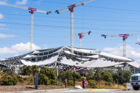 September 10, 2019 Mountain View / CA / USA - The new Google Bay View offices under construction in...