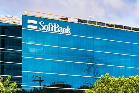 Aug 10, 2019 San Carlos / CA / USA - SoftBank headquarters in Silicon Valley; SoftBank Group Corporation is a Japanese multinational conglomerate holding companyのeditorial素材
