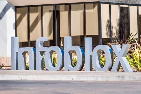 Feb 25, 2020 Santa Clara / CA / USA - Infoblox headquarters in Silicon Valley; Infoblox, subsidiary of Vista Equity Partners, is a company operating in the IT automation and security fieldsのeditorial素材
