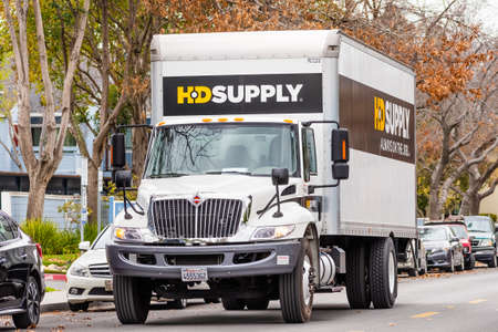 Mar 10, 2020 Sunnyvale / CA / USA - HD Supply truck making deliveries in South San Francisco Bay Area; HD Supply, Inc. is an industrial distributor in North Americaのeditorial素材