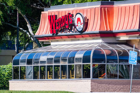 Apr 22, 2020 Sunnyvale / CA / USA - Wendy's location in South San Francisco Bay Area, temporarily closed for dine in, but open for take out, during the Shelter in Place orderのeditorial素材
