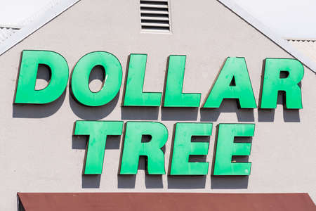July 21, 2020 Milpitas / CA / USA - Close up of Dollar Tree store sign; Dollar Tree Stores, Inc., is an American chain of discount variety stores that sells items for $1 or lessのeditorial素材