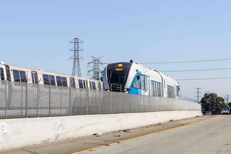 Oct 4, 2020 Pittsburg / CA / USA - BART Diesel train travelling in East San Francisco bay area;  BART to Antioch is a diesel multiple unit (DMU) line newly opened in 2018のeditorial素材