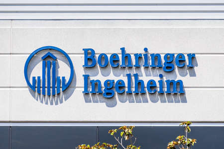 Sep 17, 2020 Fremont / CA / USA - Boehringer Ingelheim logo at the Silicon Valley headquarters; Boehringer Ingelheim is one of the world's largest pharmaceutical companies, and the largest private oneのeditorial素材