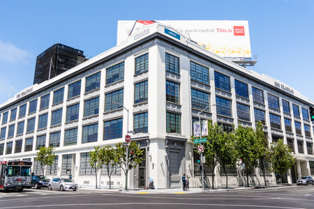 Aug 10, 2019 San Francisco / CA / USA - AirBnb headquarters building, 888 Brannan street, in SoMa district; Airbnb, Inc. operates an online marketplace for travel information and booking servicesのeditorial素材