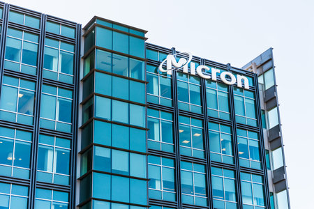 Oct 14, 2020 San Jose / CA / USA - Micron headquarters in Silicon Valley; Micron Technology, Inc. is an American producer of computer memory and computer data storageのeditorial素材