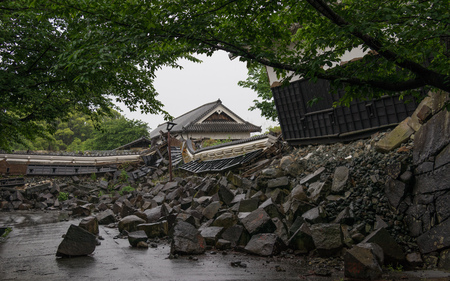 Detail view on the damaged, destroyed and broken Wall of Castle Kumamoto. Capital of Prefecture Kumamoto, Japan.のeditorial素材