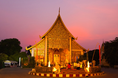 Old temple of Wat Lok Molee at sunset. Chiang mai, Thailandの写真素材