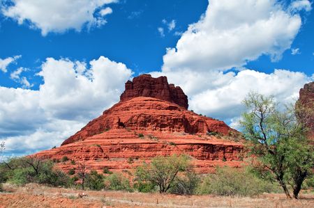 scenic red stone landscape of sedona, in arizonaの写真素材
