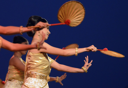 Dancers at a traditional dance in Santichaiprakan Park at Mae Nam Chao Phraya in the capital Bangkok of Thailand in South East Asiaのeditorial素材