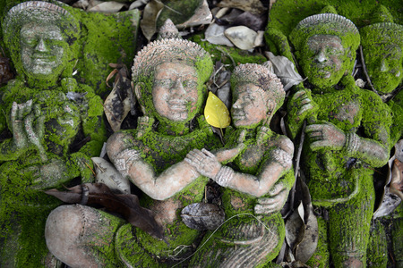 Traditional figures, in the garden of Ban Phor Linag Meuns Terracota type ready for sale in Terracota Garden in Chiang Mai in the north of Thailand in South East Asiaの写真素材