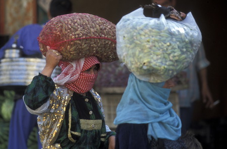 Women in the Souq or market in the medina of the old city of Aleppo in northern Syria in the Middle Eastのeditorial素材