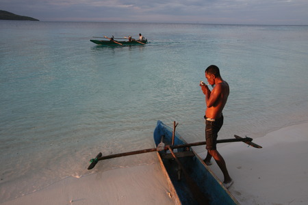 The beach scenery on the Jaco Island in the background the most easterly point on the Timor Sea in East Timor on the island of Timor separated into two in Asiaのeditorial素材