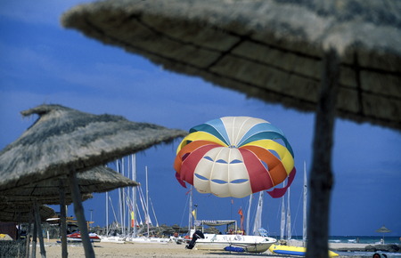 Africa, Tunisia, MonastirEin beach in the coastal town Monastir in Tunisia Central URS FlÃ¼elerのeditorial素材