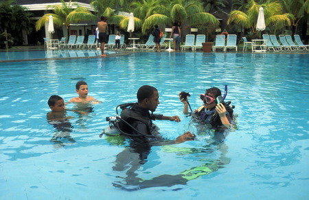 A diving school on the island Velavaru in the South Male Atoll in the islands of the Maldives in the Indian Ocean FlÃ¼elerのeditorial素材
