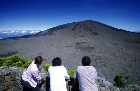 The Landscape allrond the Volcano  Piton de la Fournaise on the Island of La Reunion in the Indian Ocean in Africa.のeditorial素材