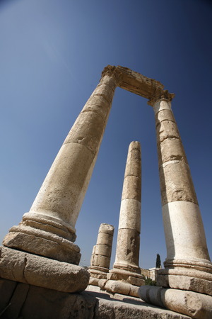 The Ruins of the citadel Jabel al Qalah in the City Amman in Jordan in the middle east.の写真素材