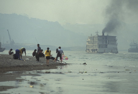 a ferry in the city of Chongqing in the province of Sichuan in China in east asia.のeditorial素材