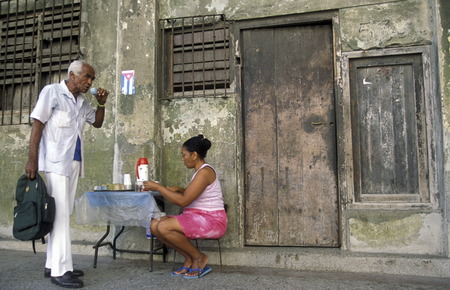 a privet market shop in the city of Havana on Cuba in the caribbean sea.のeditorial素材