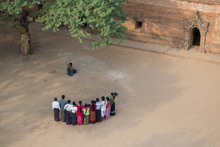 Myanmar Tourists in the Temples and Pagoda in Bagan in Myanmar in Southeastasia.のeditorial素材