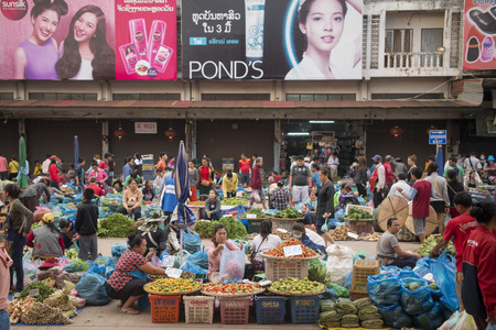 people at the Taalat Sao market in the city of vientiane in Laos in the southeastasia.のeditorial素材