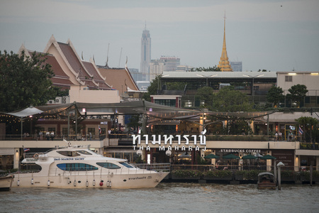 the Tha Maharaj at the chao phraya river in the city of Bangkok in Thailand.  Thailand, Bangkok, November, 2017のeditorial素材