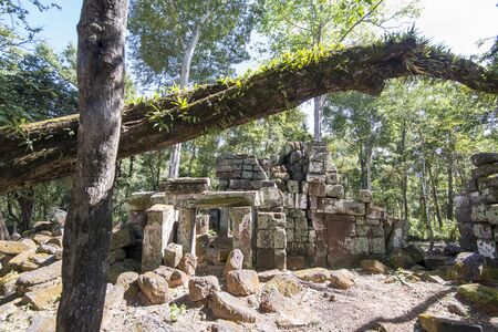 the Khmer Temples of Koh Ker east of the Town of Srayong west of the city Preah Vihear in Northwaest Cambodia.  Cambodia, Sra Em, November, 2017,のeditorial素材