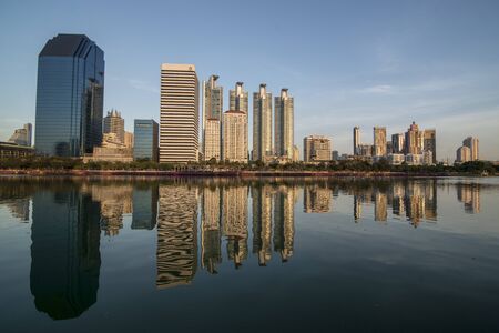 the skyline at the Ratchada Lake at the Ratchada Park in the city of Bangkok in Thailand in Southeastasia.  Thailand, Bangkok, November, 2018のeditorial素材