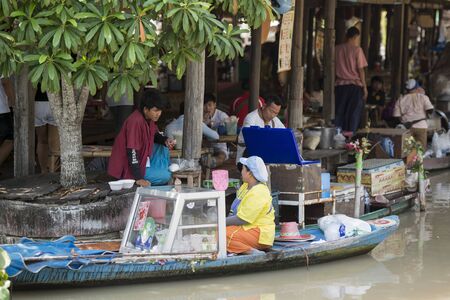 the market at the Floating Market near the city of Pattaya in the Provinz Chonburi in Thailand.  Thailand, Pattaya, November, 2018のeditorial素材