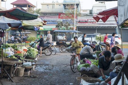 the Ler market of Phsar Ler in the city of Siem Reap in northwest of Cambodia.   Siem Reap, Cambodia, November 2018のeditorial素材