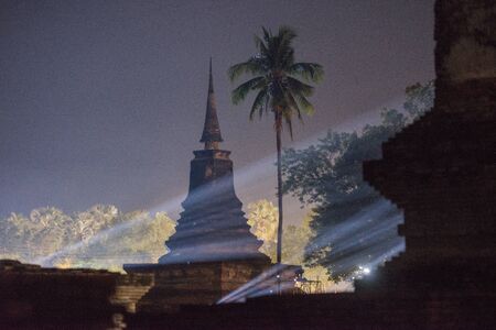 the Wat Mahathat Temple at night in the Historical Park in Sukhothai in the Provinz Sukhothai in Thailand.   Thailand, Sukhothai, November, 2018のeditorial素材
