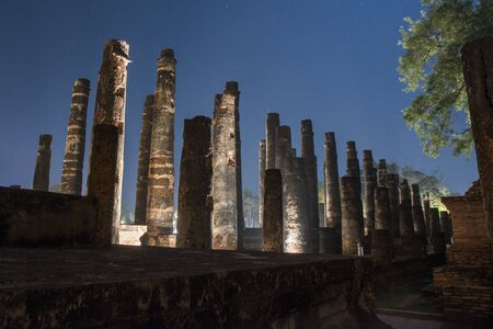 the Wat Mahathat Temple at the Historical Park in Sukhothai in the Provinz Sukhothai in Thailand.   Thailand, Sukhothai, November, 2018のeditorial素材