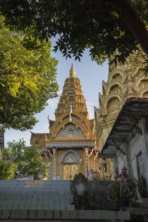 the stupas at the wat Phnom Sampeau on the Mount Phnom Sompov near the city of Battambang in Cambodia.  Cambodia, Battambang, November, 2018のeditorial素材