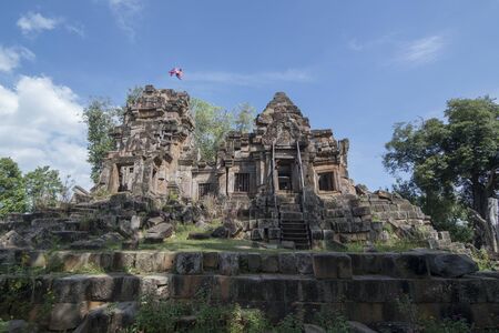 The wat ek phnom Temple ruins south of the city Battambang in Cambodia.  Cambodia, Battambang, November, 2018のeditorial素材