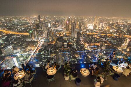 people at the Roof Top of the Maha Nakhon Building in Sathon in the city of Bangkok in Thailand in Southest Asia.  Thailand, Bangkok, November, 2019のeditorial素材