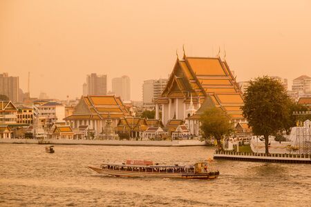 the Wat Kanlayanamit Temple at the Chao Phraya River in Thonburi in the city of Bangkok in Thailand in Southest Asia.  Thailand, Bangkok, November, 2019のeditorial素材