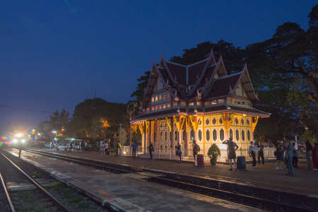the old Railway Station of Hua Hin in the Town of Hua Hin in the Province of Prachuap Khiri Khan in Thailand.   Thailand, Hua Hin, November, 2019のeditorial素材