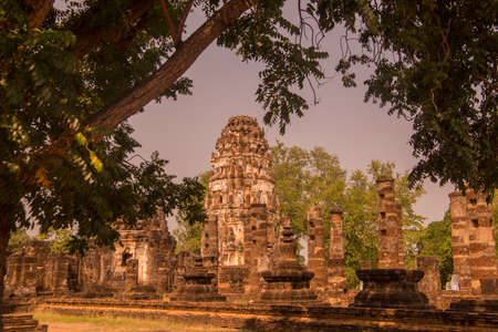 the Wat Phra Phai Luang at the Historical Park in Sukhothai in the Provinz Sukhothai in Thailand.   Thailand, Sukhothai, November, 2019のeditorial素材