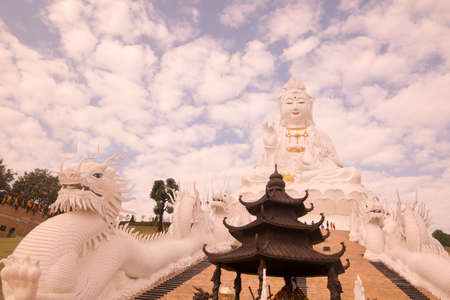 the big Buddha at the Wat Huay Pla Kang in the city of Chiang Rai in North Thailand.  Thailand, Chiang Rai, November, 2019のeditorial素材